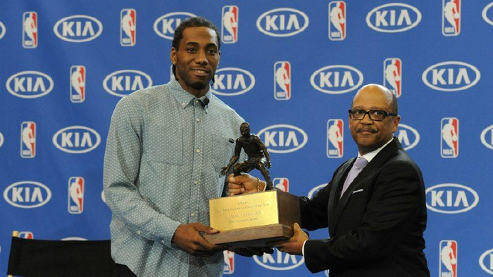 官方：孔蒂当选2025意足球盛典最佳教练，那不勒斯最佳俱乐部（官方宣布：孔蒂荣膺2025意大利足球盛典最佳教练，那不勒斯获评最佳俱乐部）