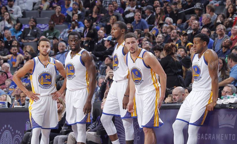 亚特兰大vs热那亚首发：卢克曼替补！德凯特拉雷、卡博尼在列（亚特兰大战热那亚首发出炉：德凯特拉雷、卡博尼入选，卢克曼替补待命）