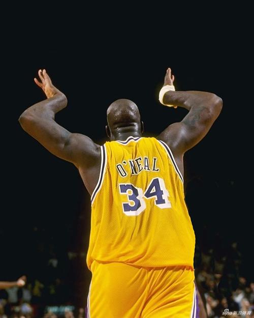 皇马门将神扑挽救球队（皇马门将神勇扑救力挽狂澜）