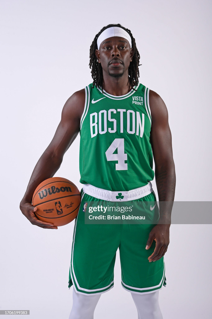 德转：范双杰与国安续约两年，新合同至2028年底（德转：范双杰与国安再签两年，合同期至2028年末）